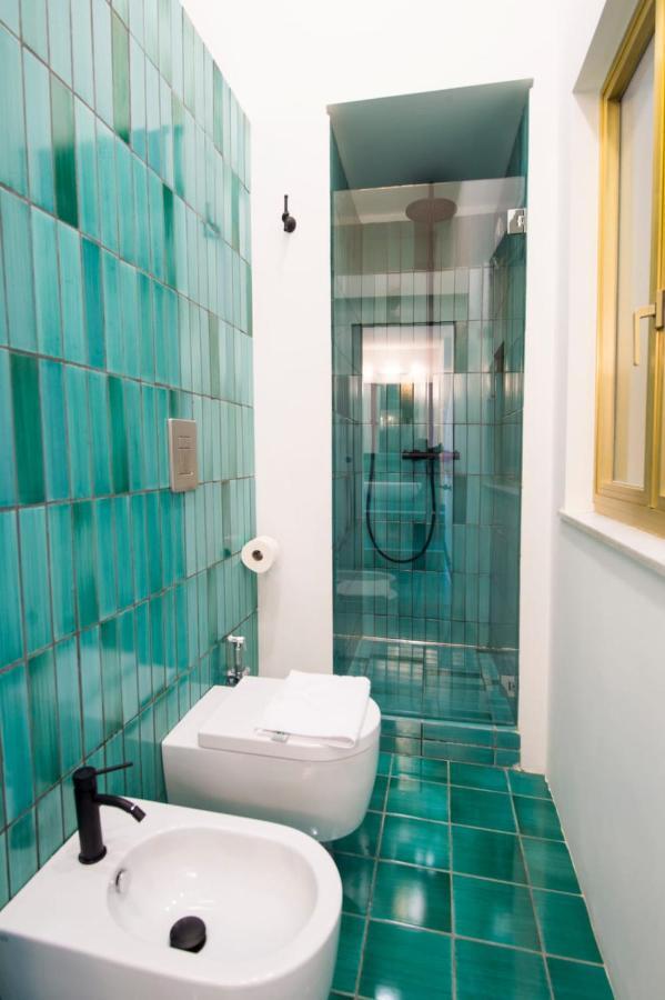 Ninina Boutique Suites Salerno Buitenkant foto